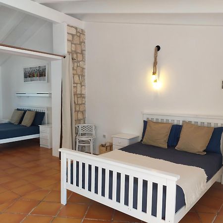 Vista Mar - Seafront Holiday Apartments Santa Maria Bagian luar foto