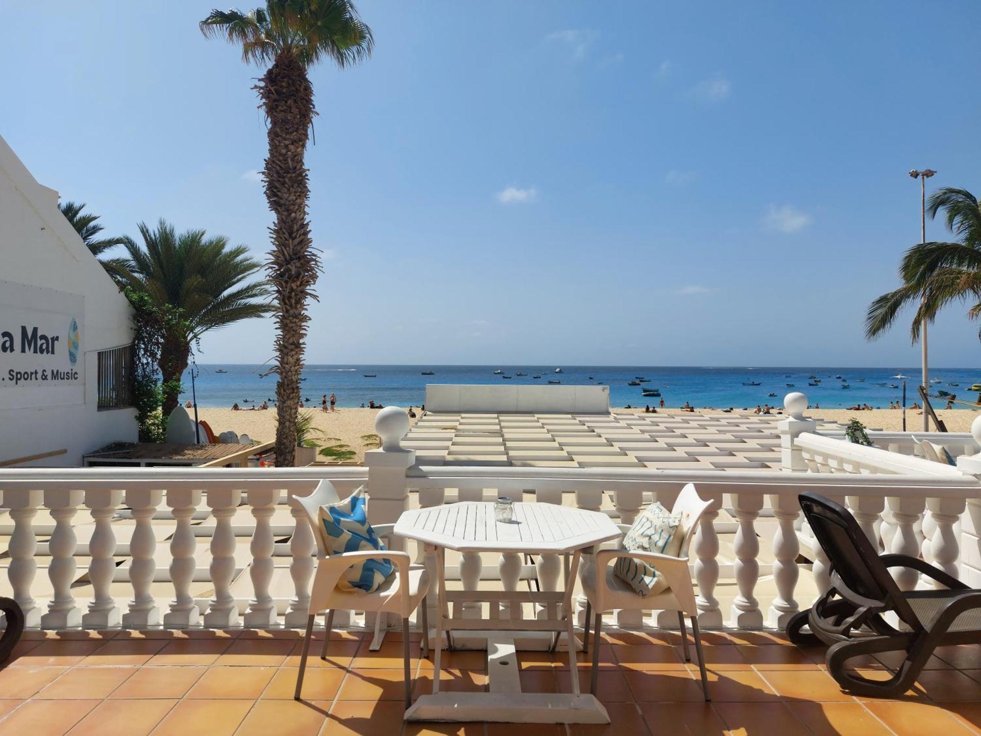 Vista Mar - Seafront Holiday Apartments Santa Maria Bagian luar foto