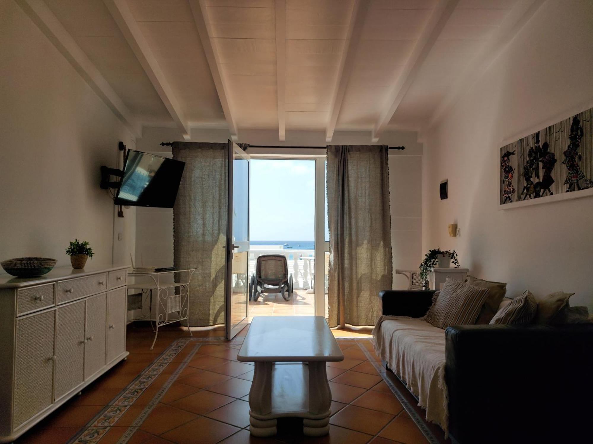 Vista Mar - Seafront Holiday Apartments Santa Maria Bagian luar foto