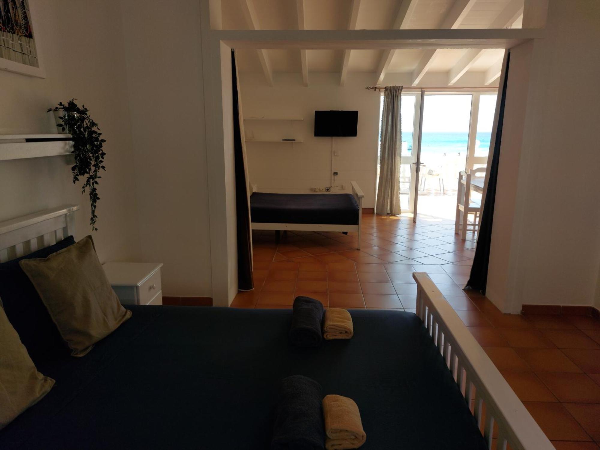Vista Mar - Seafront Holiday Apartments Santa Maria Bagian luar foto