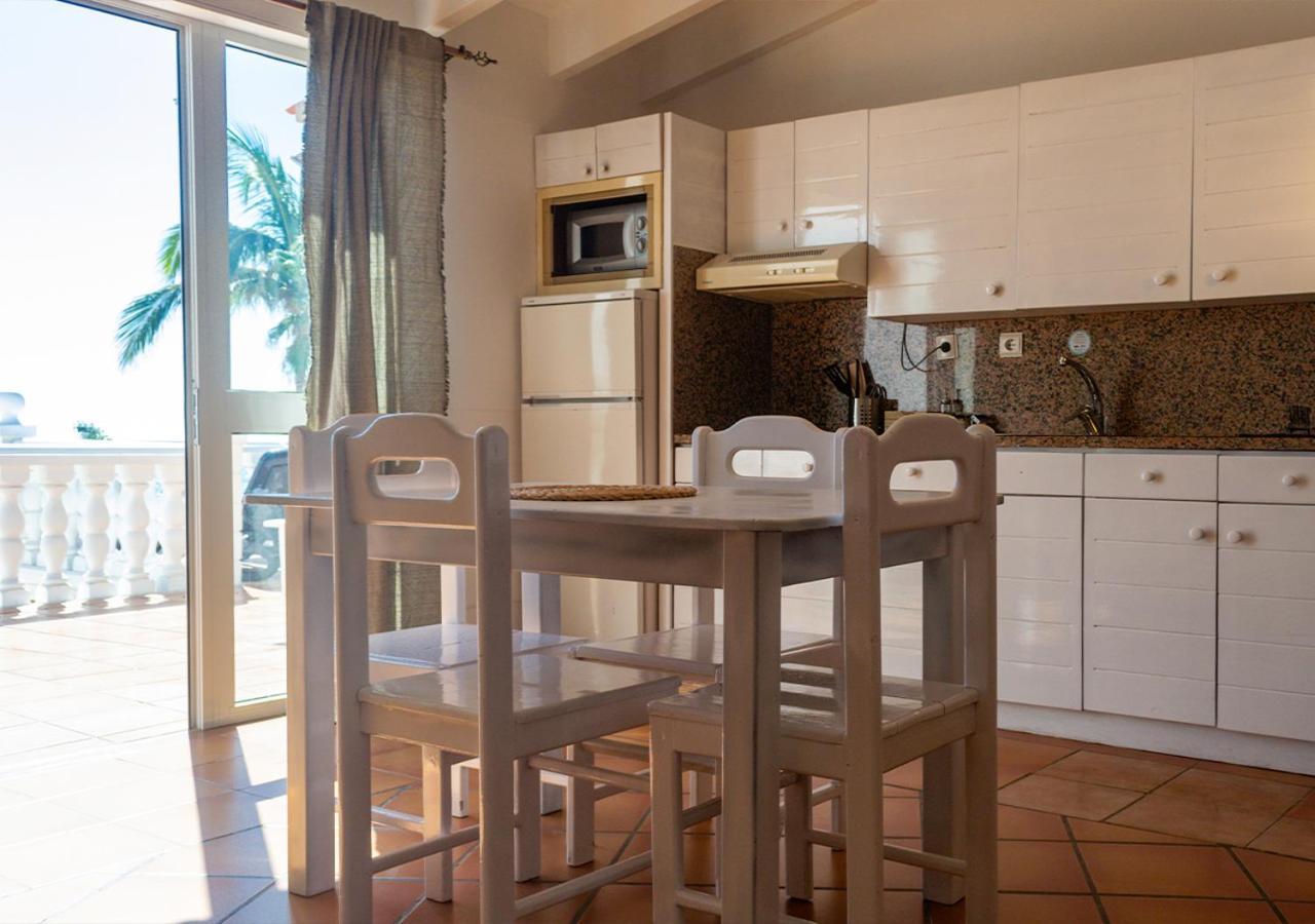 Vista Mar - Seafront Holiday Apartments Santa Maria Bagian luar foto